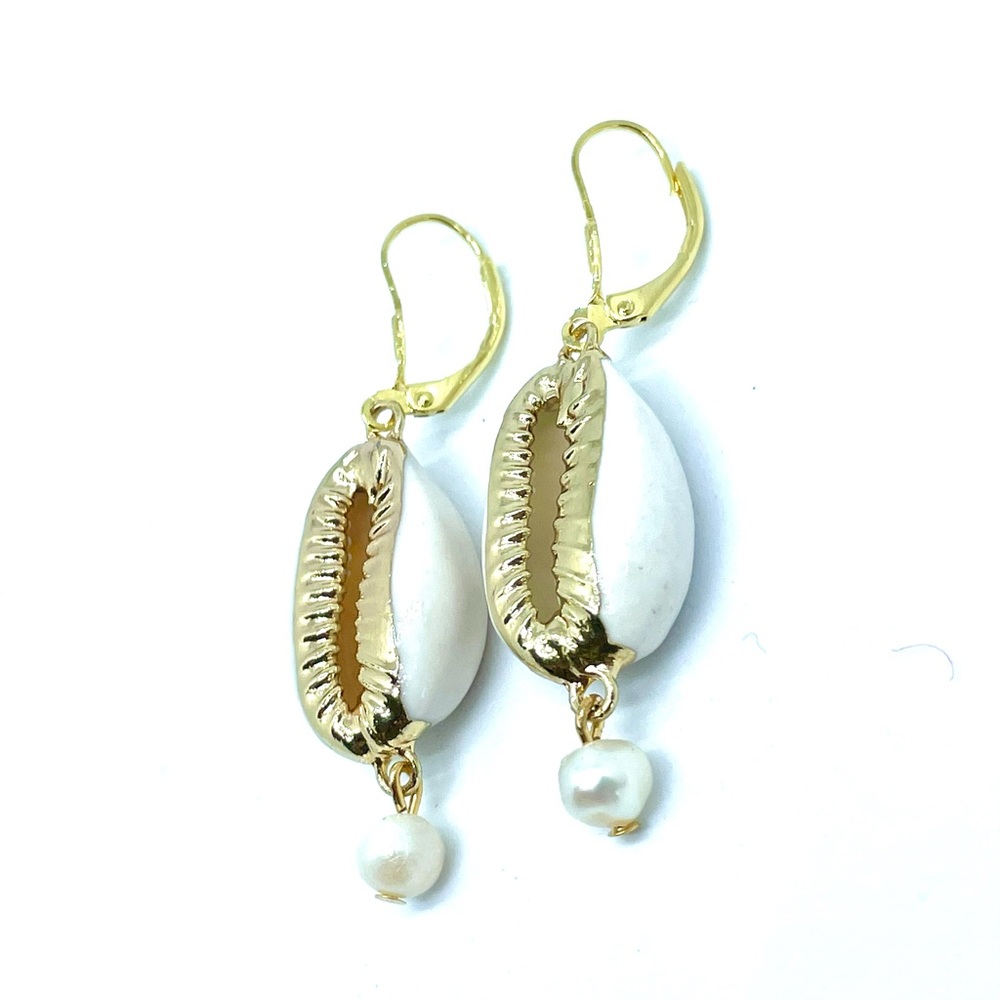 14k Gold Plated Cowrie Shell Pearl Earrings